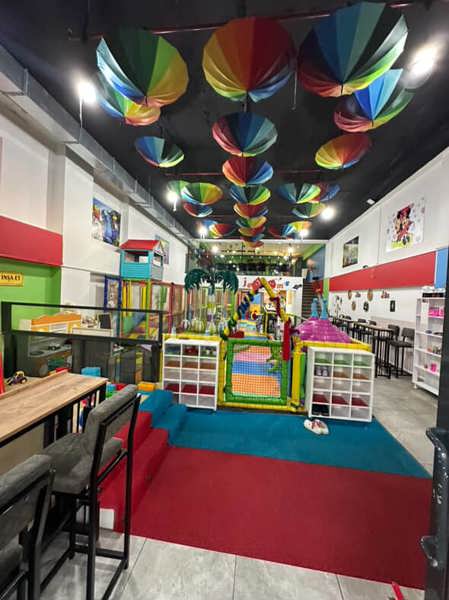 Jelibom's Çocuk Oyun Evi